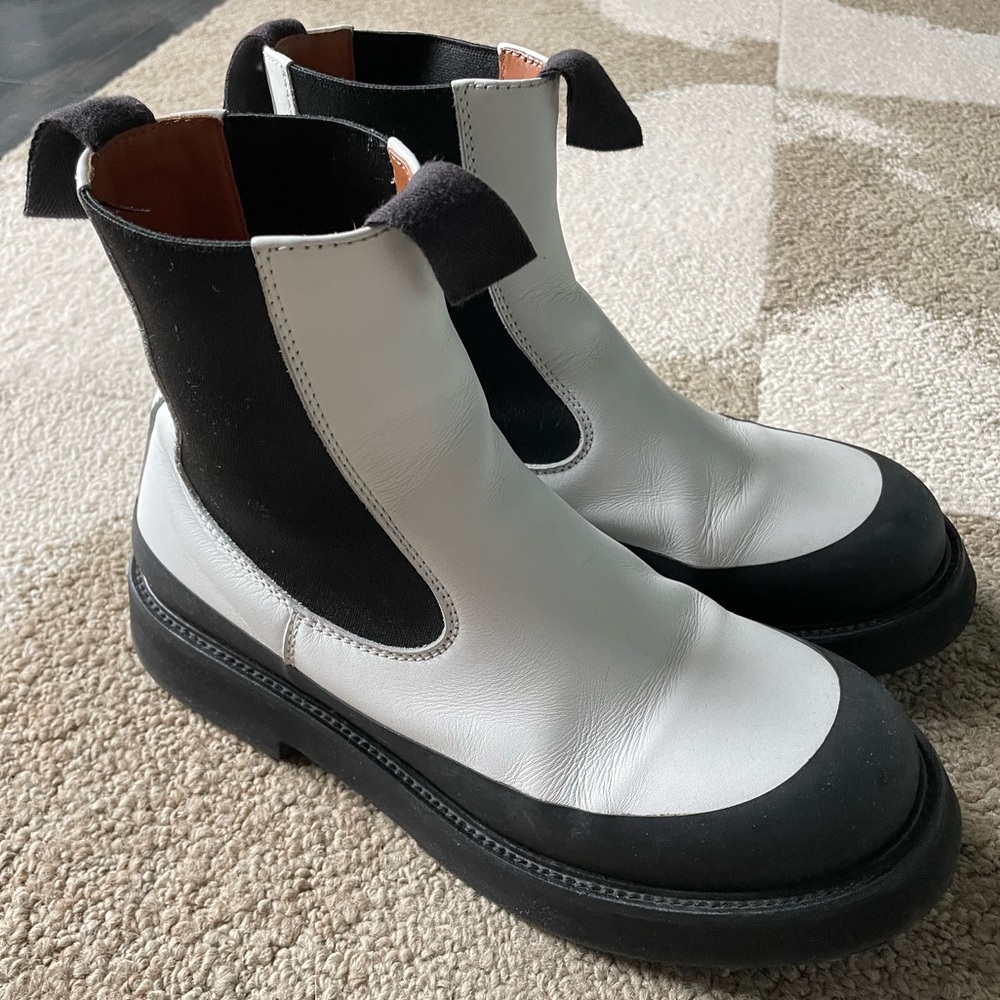 Celine Leather ankle boots size 39